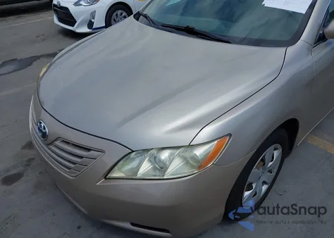 2008 Toyota Camry Ce z USA, uszkodzony, nr VIN 4T1BE46K78U212761